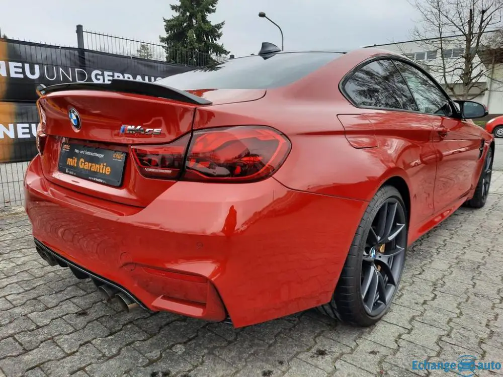 BMW M4 CS