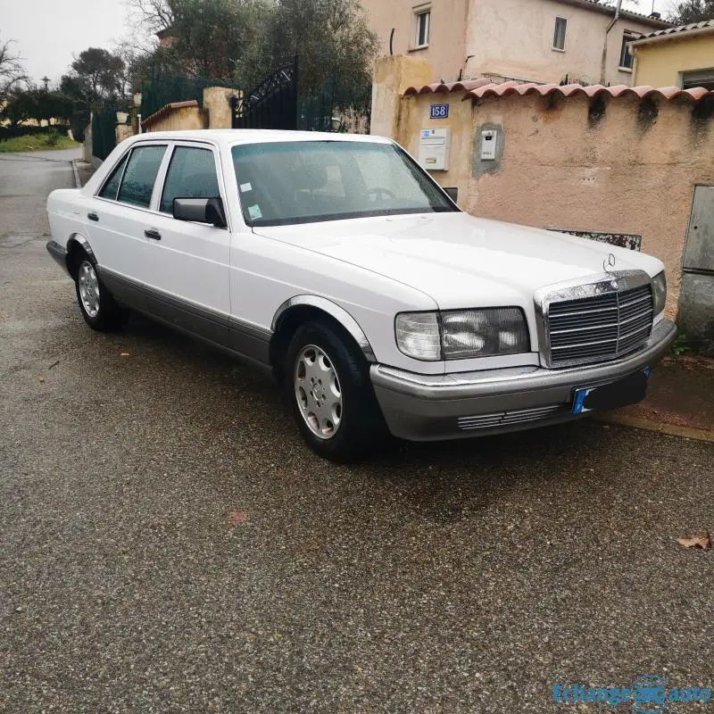 Mercedes W126 300 SE