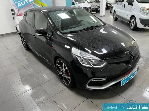 RENAULT CLIO IV Clio 1.6 Turbo 220 EDC RS Trophy