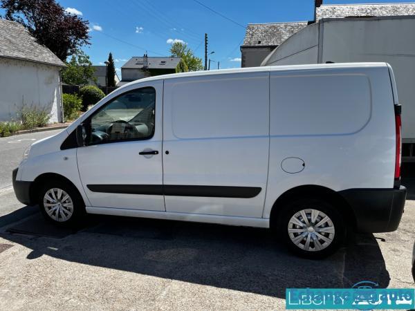 CITROEN JUMPY FOURGON L2H1 2.0 HDI BVA