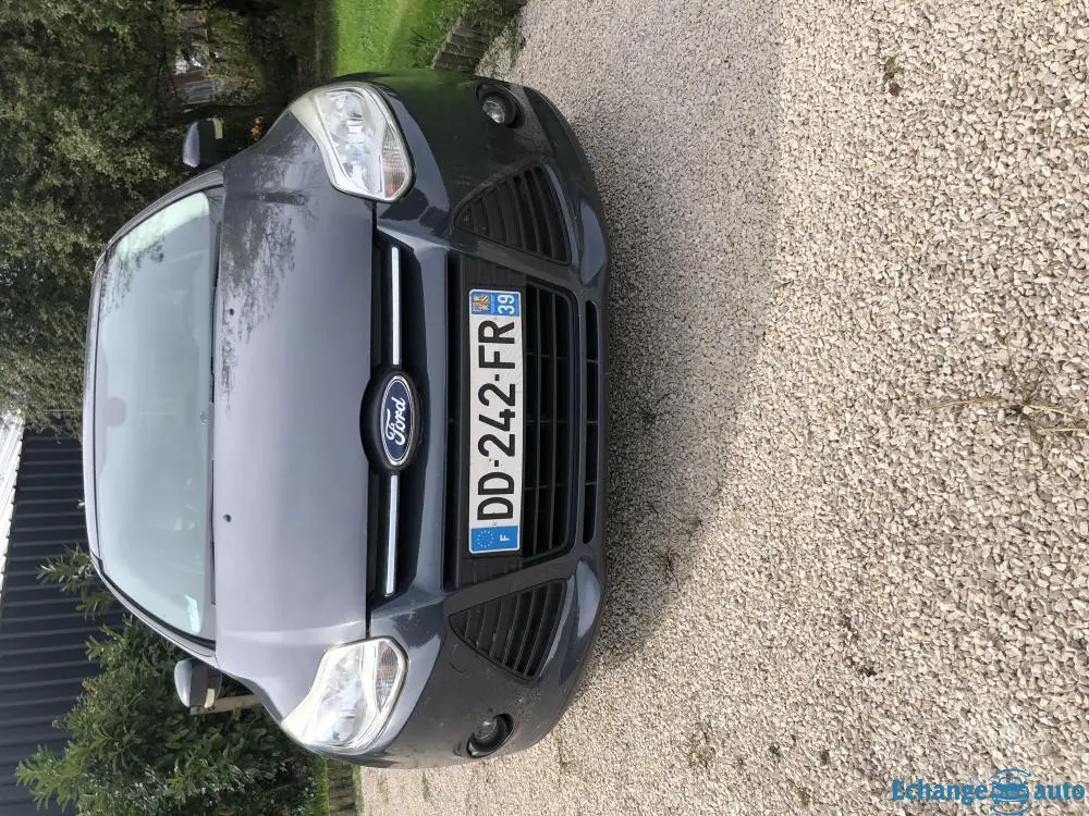 FORD FOCUS III 1.6 TDCI 115CV titanium