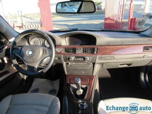 BMW  320D COUPE 184ch Pack Luxe