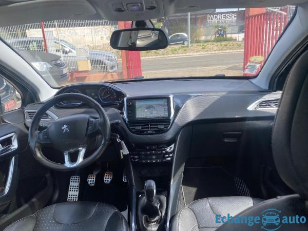 PEUGEOT 2008 1.6 e-HDi 92ch Féline Titane