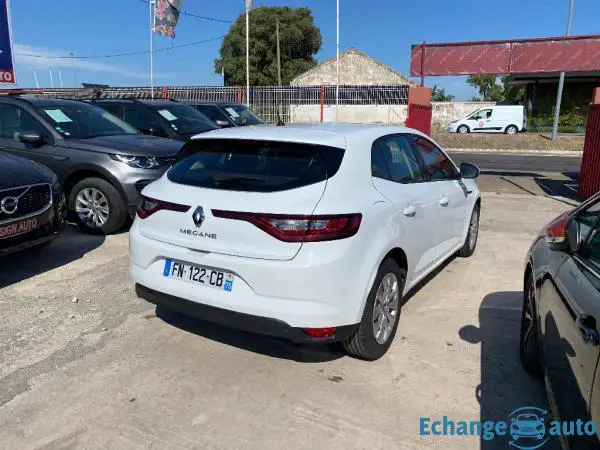 RENAULT MEGANE IV BLUE DCI 95ch Zen