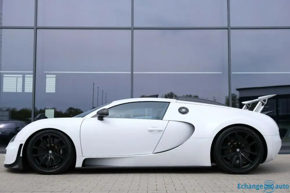 Bugatti Veyron 16.4 Super Sport