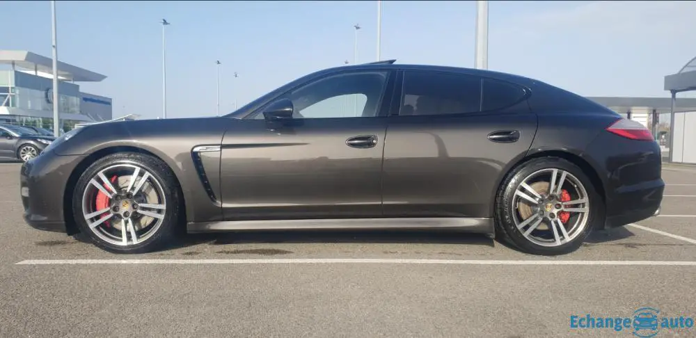 Porsche Panamera 4.8l V_ bi-turbo 500ch