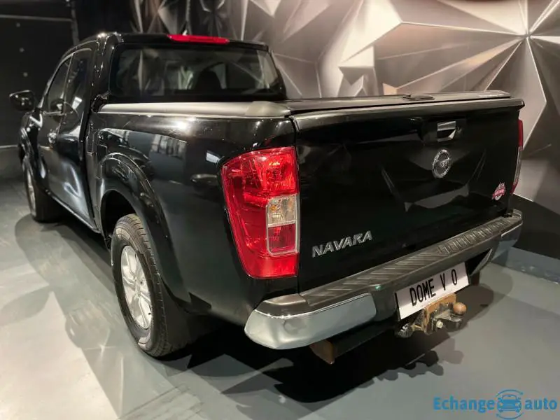 NISSAN NAVARA