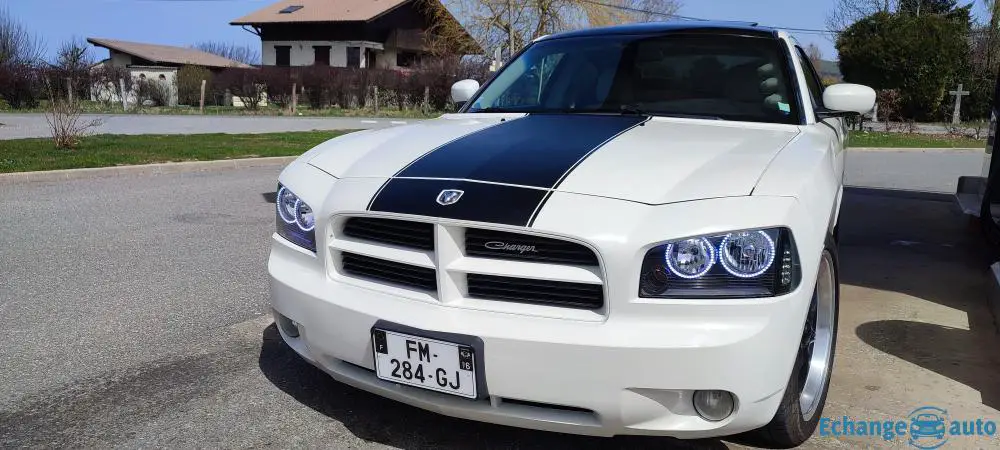 Dodge Charger HEMI