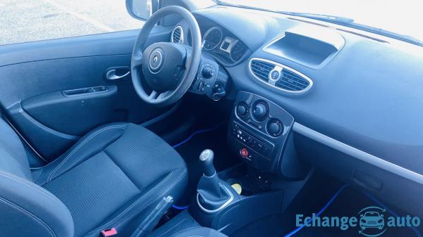 RENAULT CLIO III dCi 90 eco2 Expression Clim