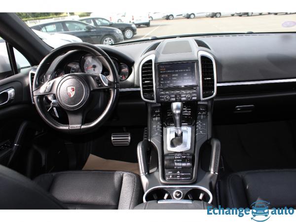 PORSCHE CAYENNE 3.0 V6 S Hybrid Tiptronic A