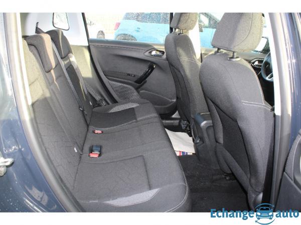 PEUGEOT 2008 BlueHDi 100 SetS BVM6 Active Business