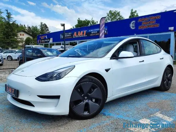 TESLA MODEL 3  Standard Plus RWD  