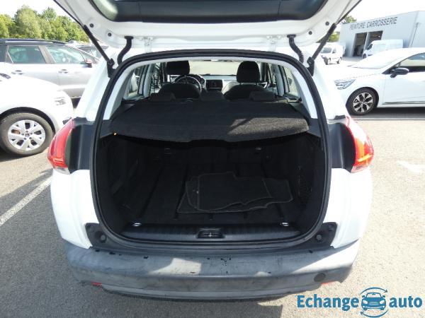 PEUGEOT 2008 1.2 PureTech 82ch BVM5 Active