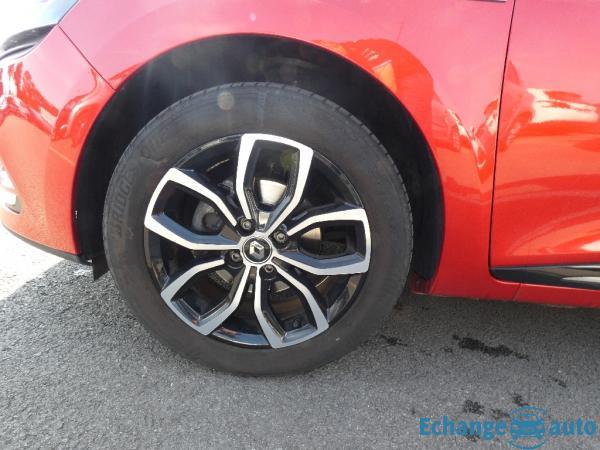 RENAULT CLIO IV TCe 90 E6C Limited