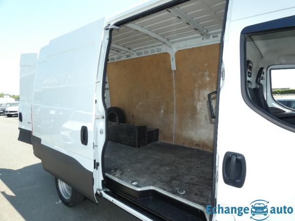 IVECO DAILY 35 C 14S V12 H2 QUAD-LEAF ROUES JUMELEES