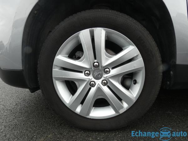 PEUGEOT 2008 1.2 PureTech 110ch SetS STYLE