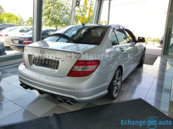 Mercedes C 63 AMG AVANTGARDE