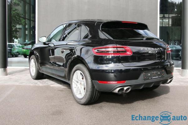 Porsche Macan S Essence