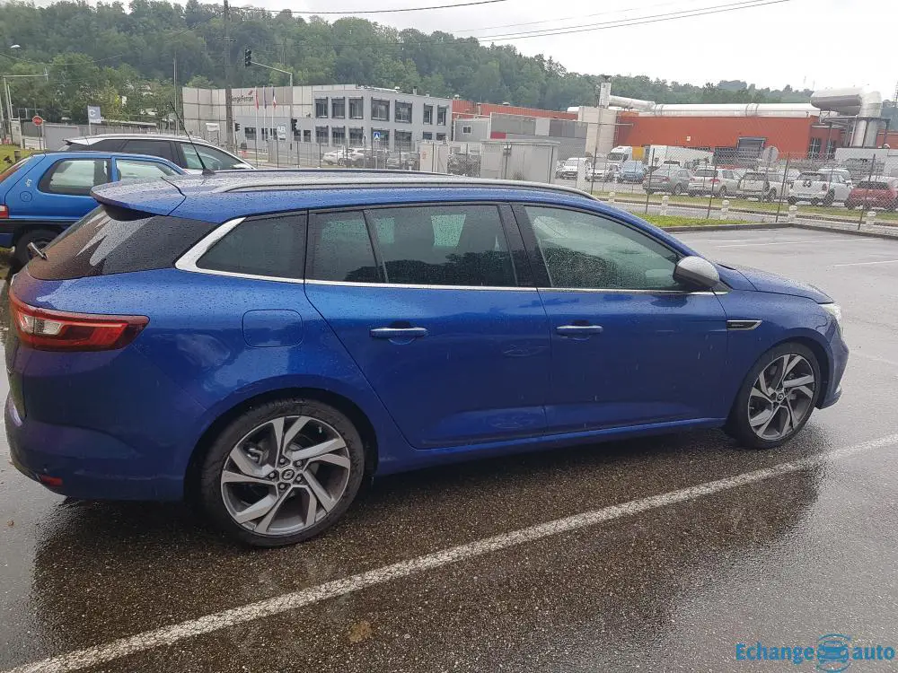 Megane 4 estate GT bleu iron