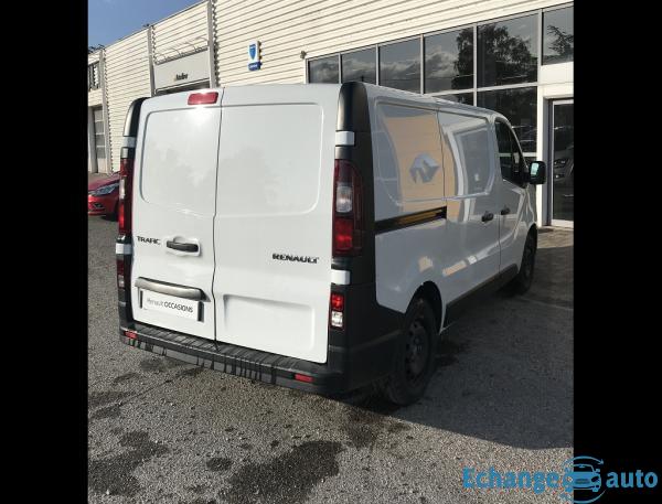 Renault Trafic III FG1E2 112 H6