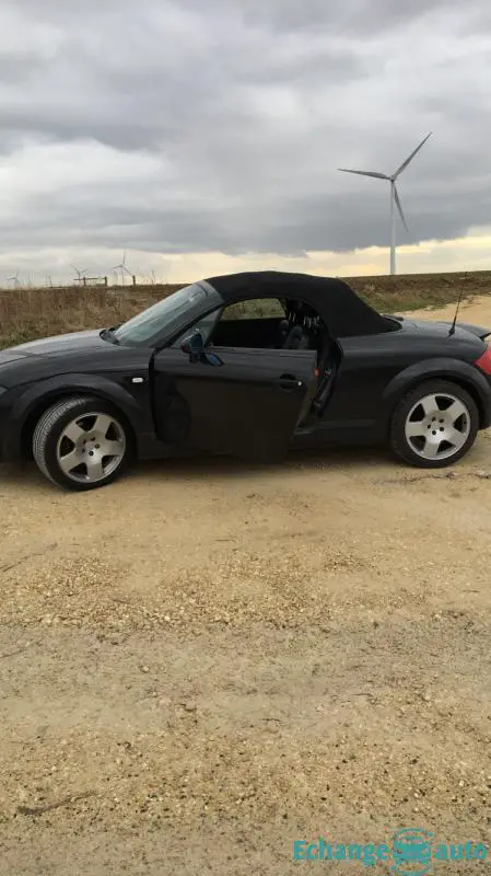 Cabriolet Audi TT 2001 1.8T 225cv Quattro Roadster