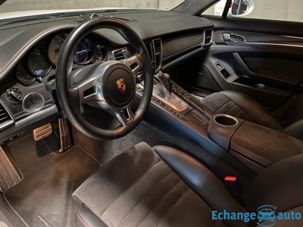 PORSCHE PANAMERA GTS Panamera GTS V8 4.8 440 PDK