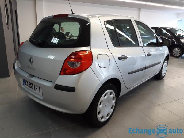 Renault Clio III 5P DYNAMIQUE 1.5 DCI 70 CV