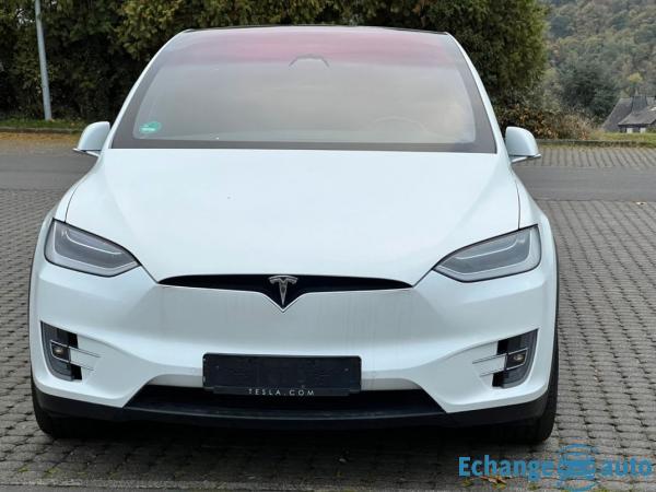 TESLA MODEL X MODEL X 75 kWh All-Wheel Drive 