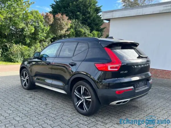 VOLVO XC40 XC40 T4 Recharge  R-Design