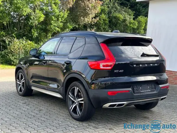 VOLVO XC40 XC40 T4 Recharge  R-Design