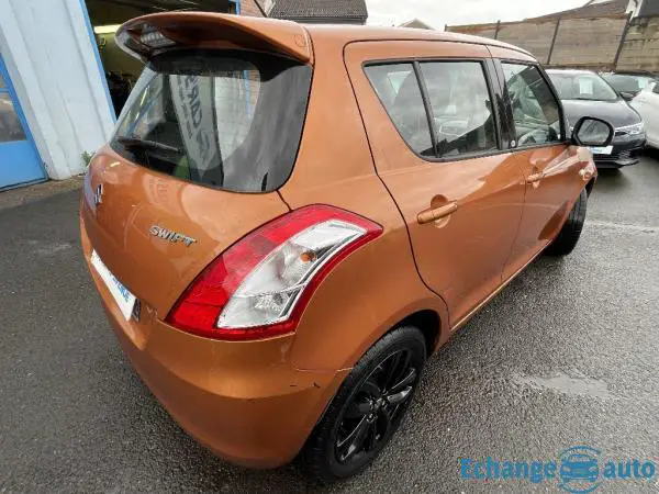 SUZUKI SWIFT 1.2 VVT Série Spéciale In The City