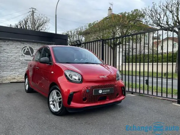 SMART FORFOUR EQ  82 ch Pure