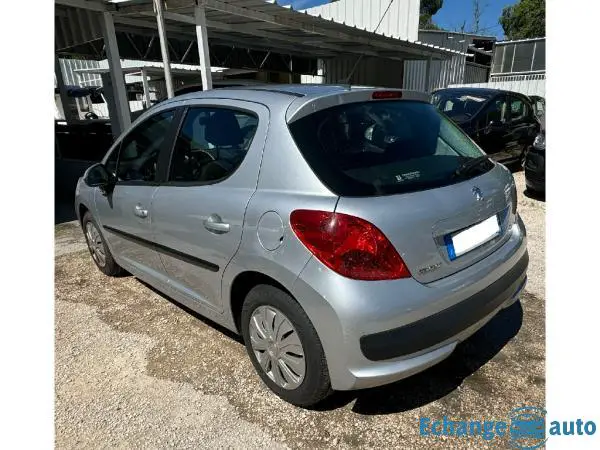 PEUGEOT 207 1.4 VTi 16V 95ch Style