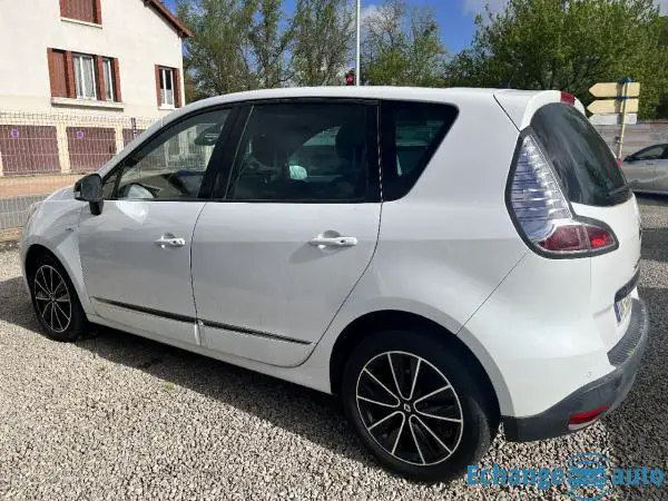 RENAULT SCENIC III 1.5 DCI 110 Bose Edition