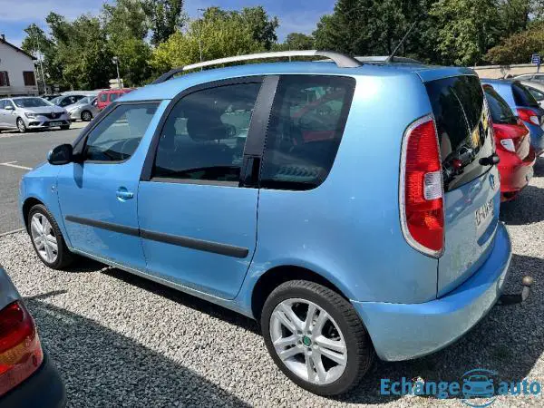 SKODA ROOMSTER 1.6 TDI 105 Elegance