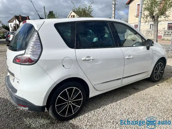 RENAULT SCENIC III 1.5 DCI 110 Bose Edition