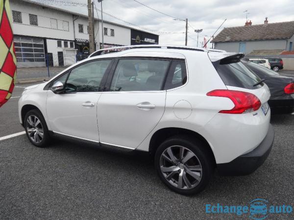 PEUGEOT 2008 1.6 HDI 120 Allure