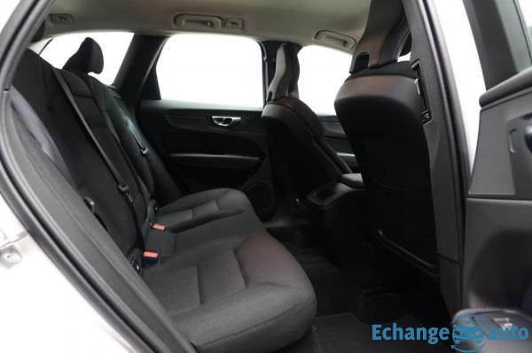 VOLVO XC60 XC60 B4 197 ch Geartronic 8 Momentum