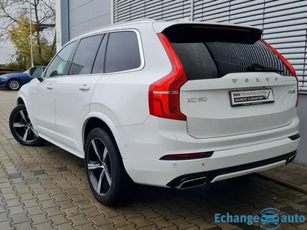 VOLVO XC90 XC90 D5 AWD 235 ch Geartronic 5pl R-Design