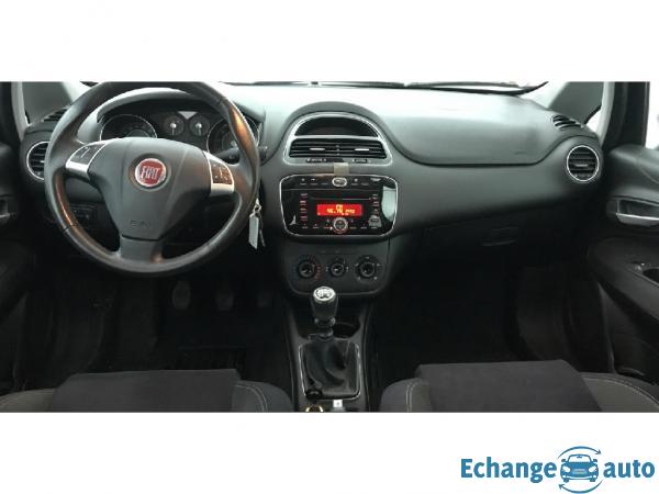 FIAT PUNTO 1.2 8V 69 Young