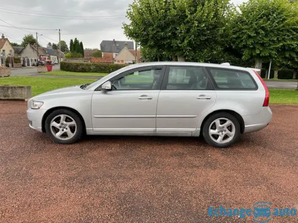 VOLVO V50 D2 - 115 Business Edition