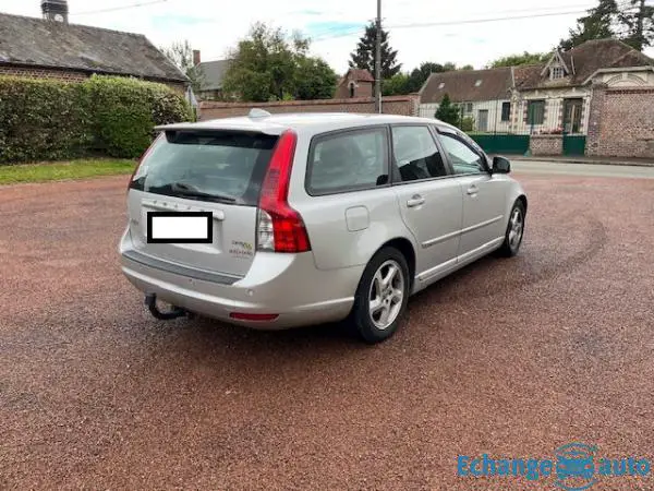 VOLVO V50 D2 - 115 Business Edition