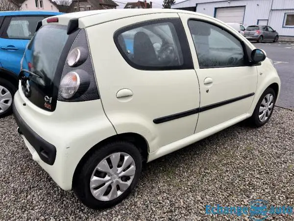 CITROEN C1 1.0i Confort