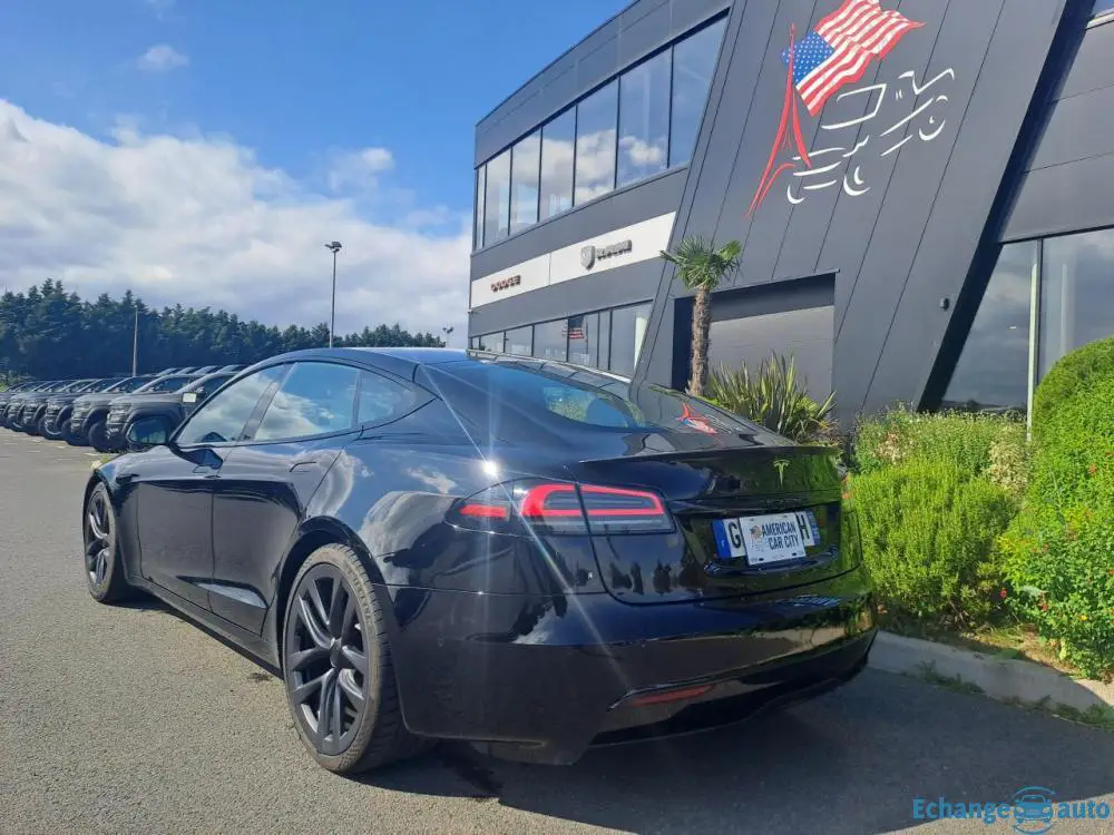 TESLA MODEL S