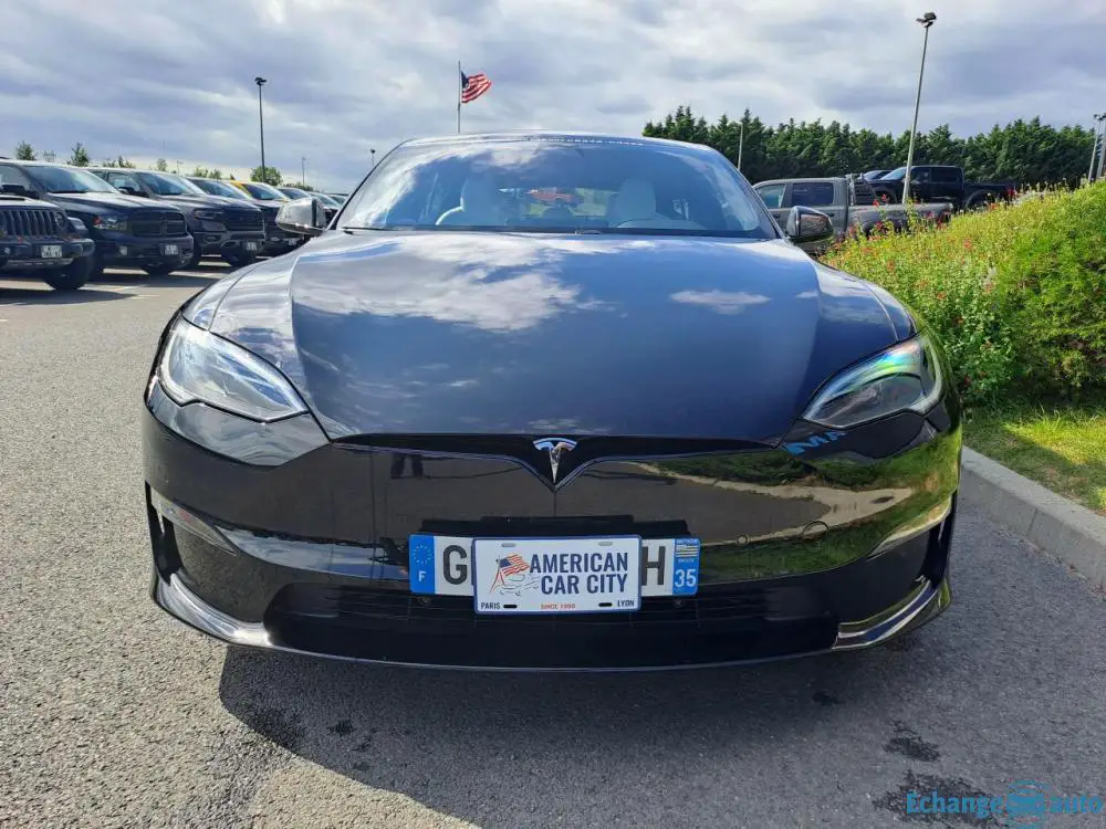 TESLA MODEL S