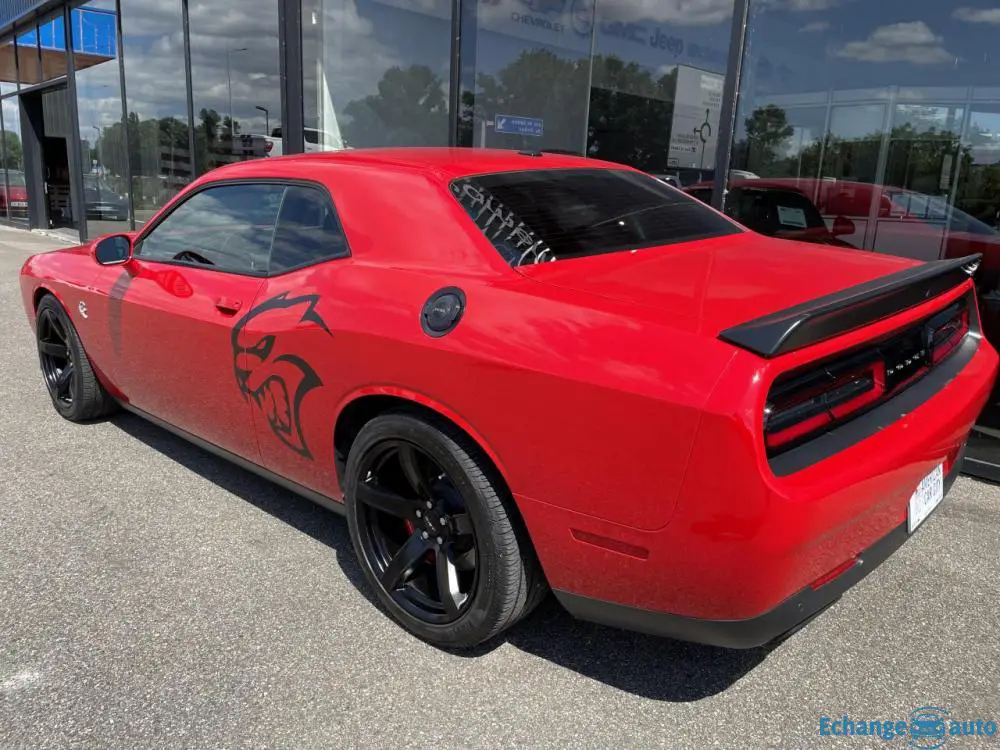 DODGE CHALLENGER