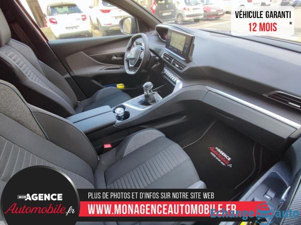 Peugeot 5008 1.2  Essence