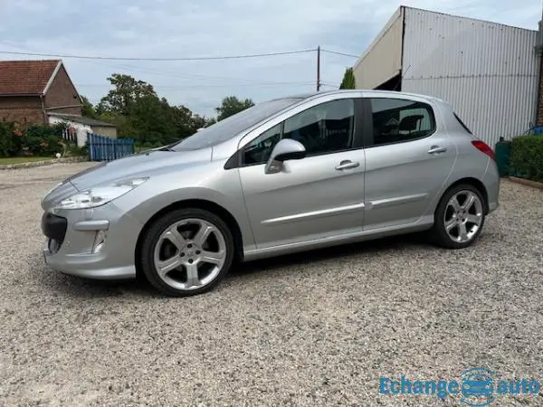 PEUGEOT 308 2.0 HDi 163ch FAP Féline A