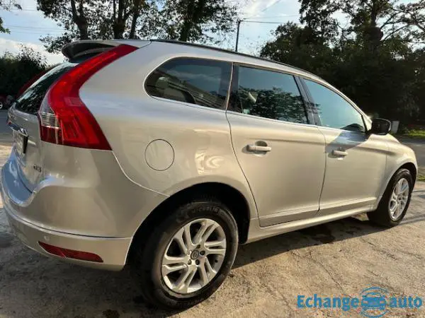 VOLVO XC60 XC60 Business D3 150 ch Momentum Business