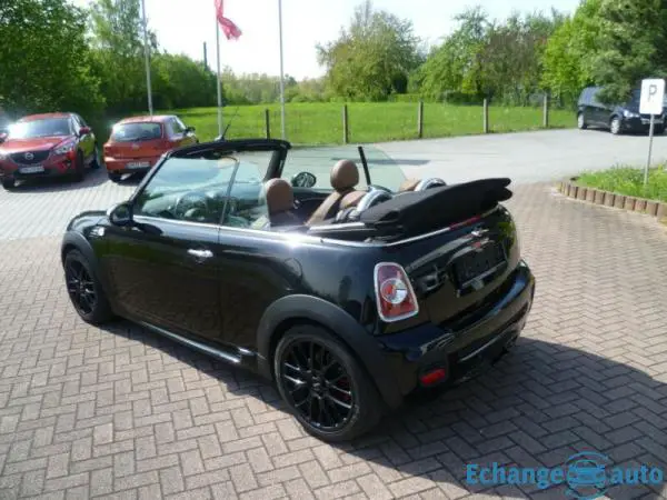 Mini John Cooper Works cabriolet